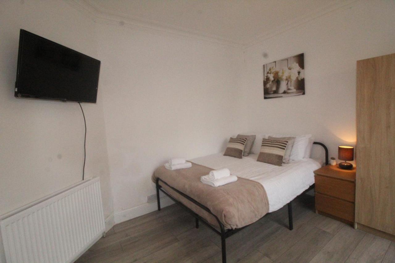 Dinnington House Dinnington By Smart Corporate Stays Eksteriør bilde