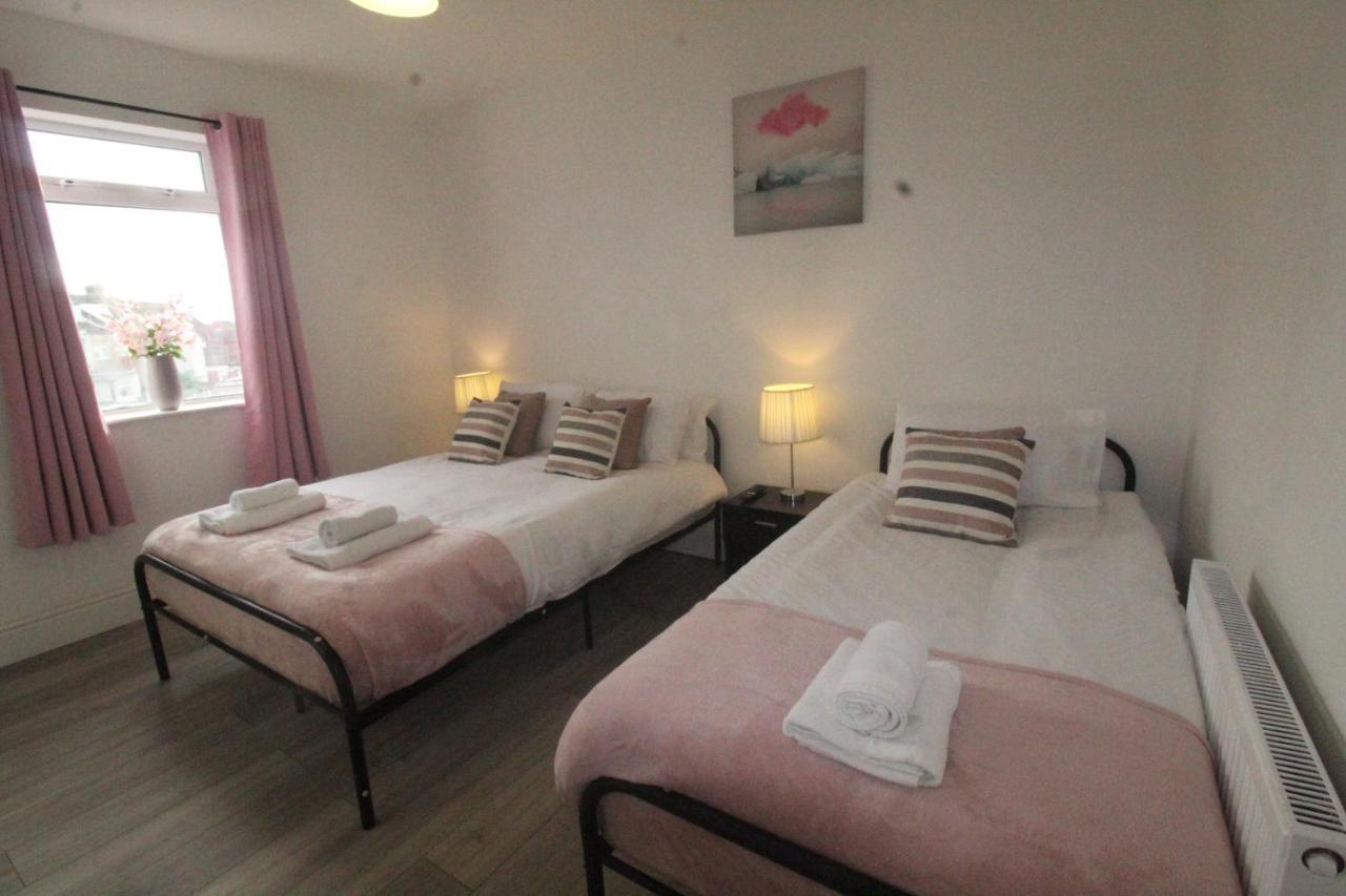 Dinnington House Dinnington By Smart Corporate Stays Eksteriør bilde