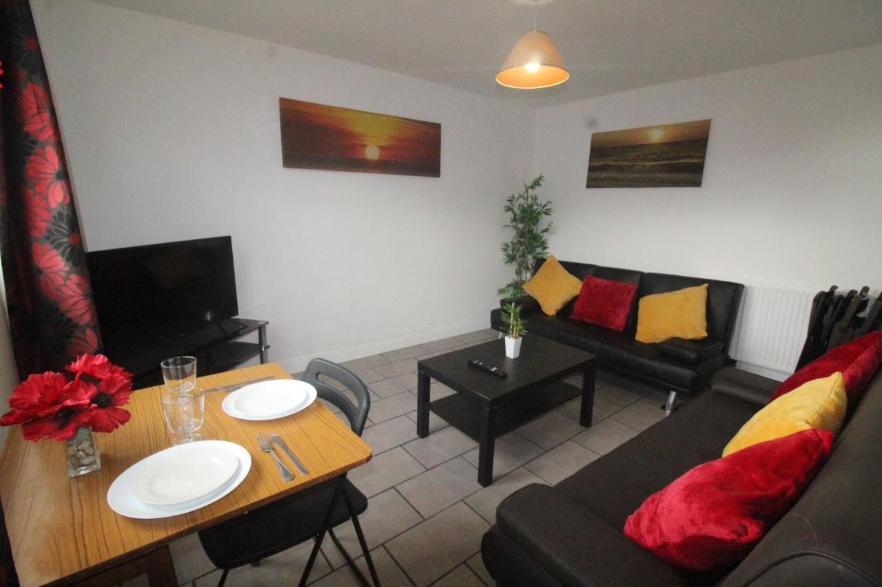Dinnington House Dinnington By Smart Corporate Stays Eksteriør bilde